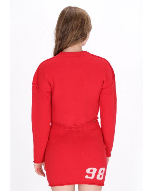 myMo Red Pullover