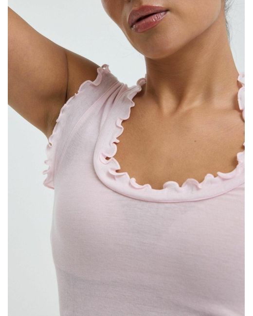 Seamless Basic White Top Flounce
