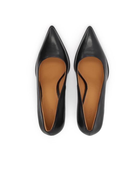Kazar Black Pumps