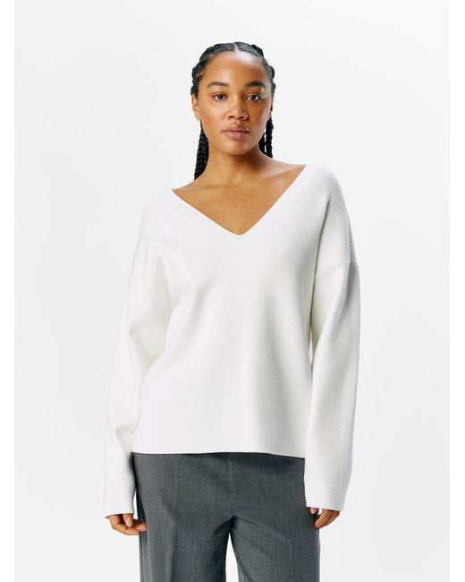 Object White Pullover Reynard