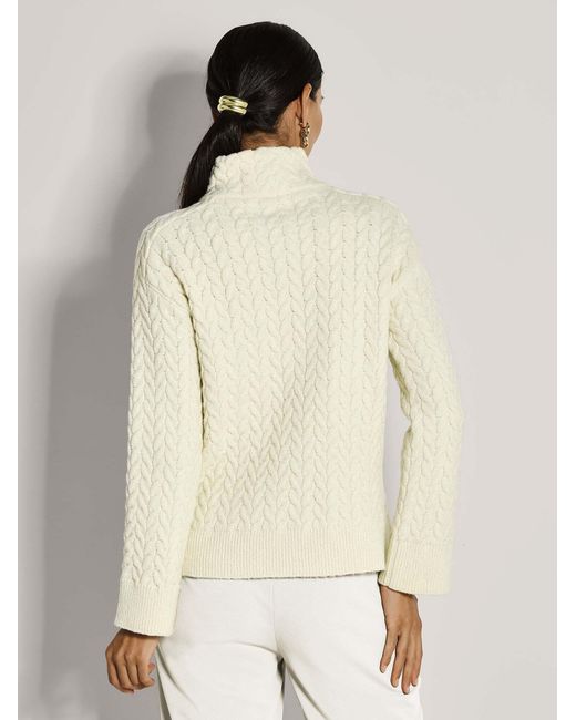 Madeleine White Pullover