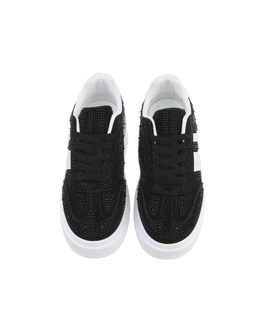 Ital-Design Black Sneaker