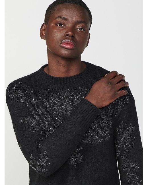 Koröshi Black Pullover