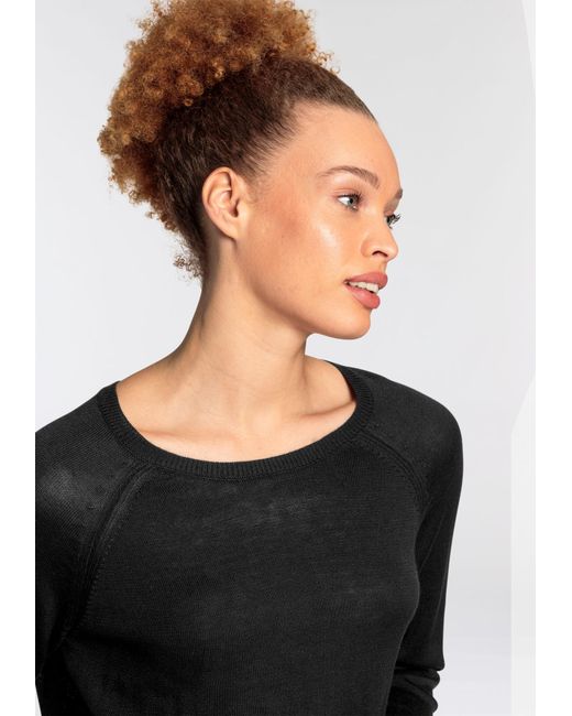 Flashlights Black Pullover