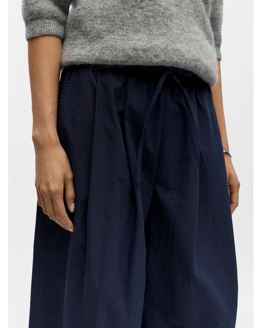 Object Blue Hose Objberta