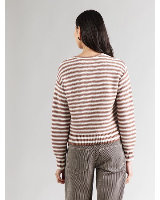 Gap White Pullover