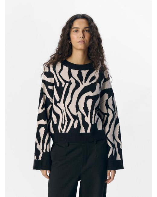 Object Black Pullover