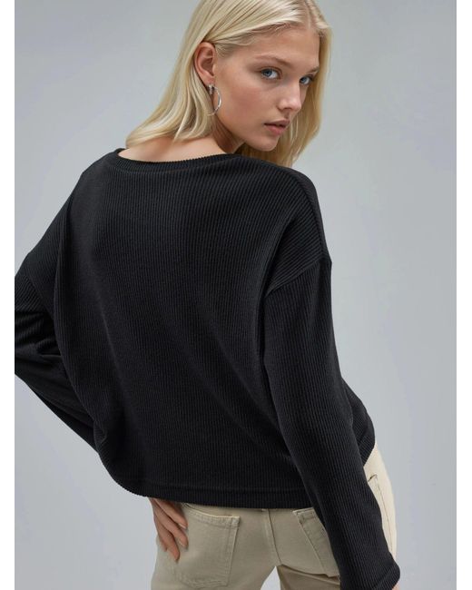Busem Black Pullover