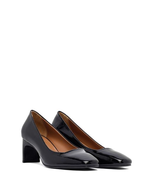 Derimod Black Pumps