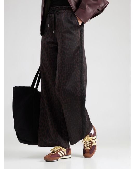 Oh April Black Hose Kael