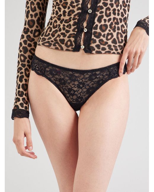 Triumph Black String Amourette