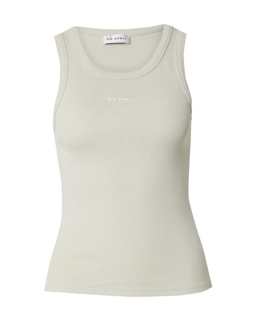 Oh April Natural Top 'Dara'