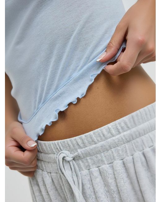 Seamless Basic White Top