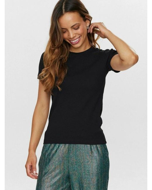 Numph Black T-Shirt Nuriley