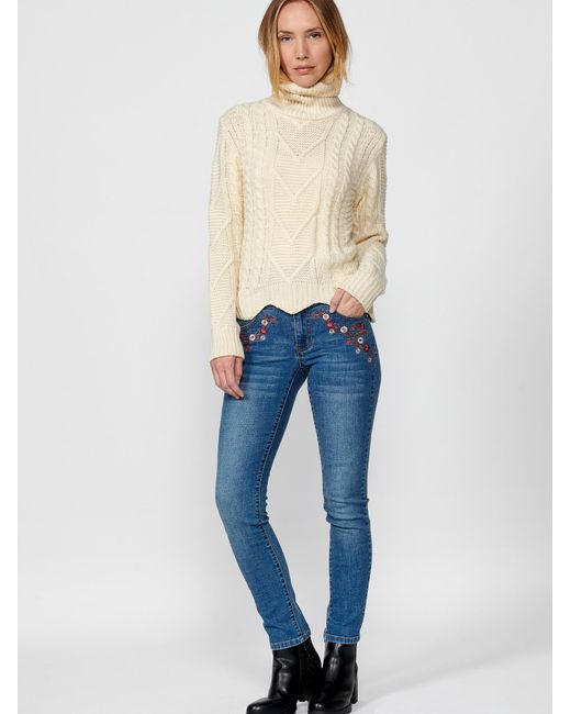 Koröshi White Pullover