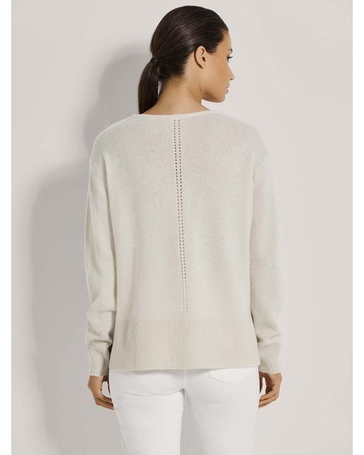 Madeleine White Pullover