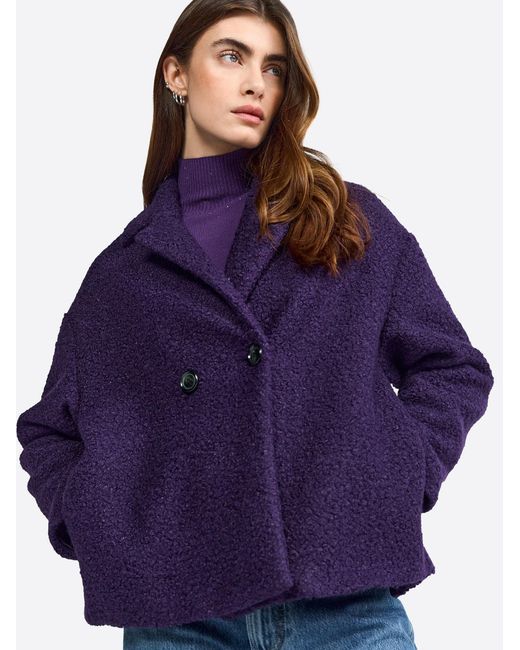 Rich & Royal Purple Mantel