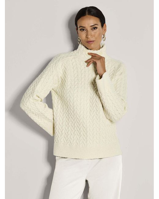 Madeleine White Pullover