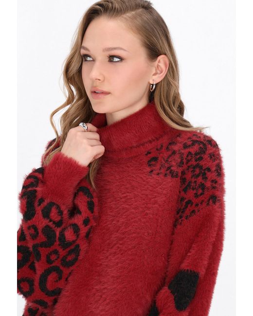myMo ROCKS Red Pullover