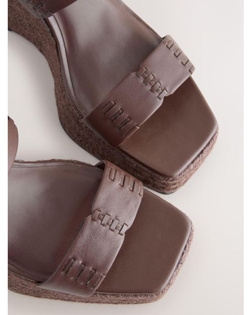 Next Brown Sandale
