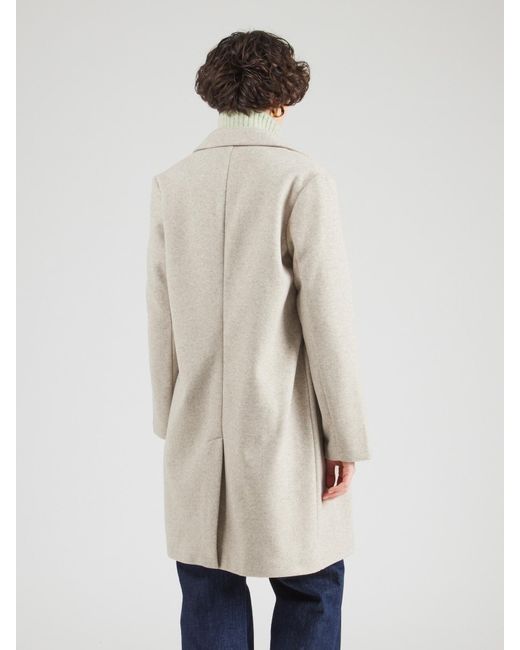Vero Moda White Mantel 'Vmvincemari'