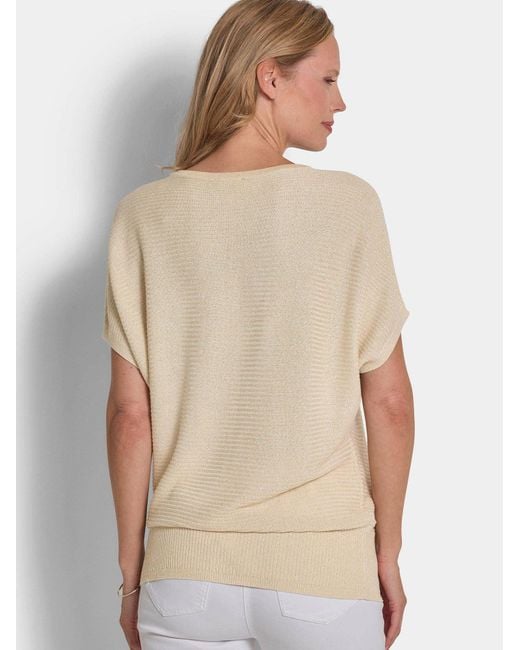 Goldner White Pullover