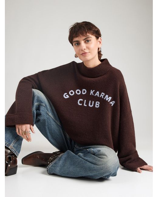 Oh April Brown Pullover