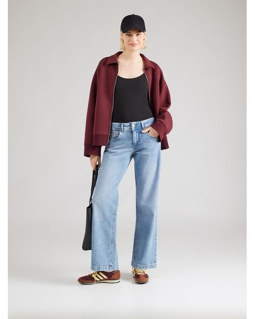 Gap Black Top