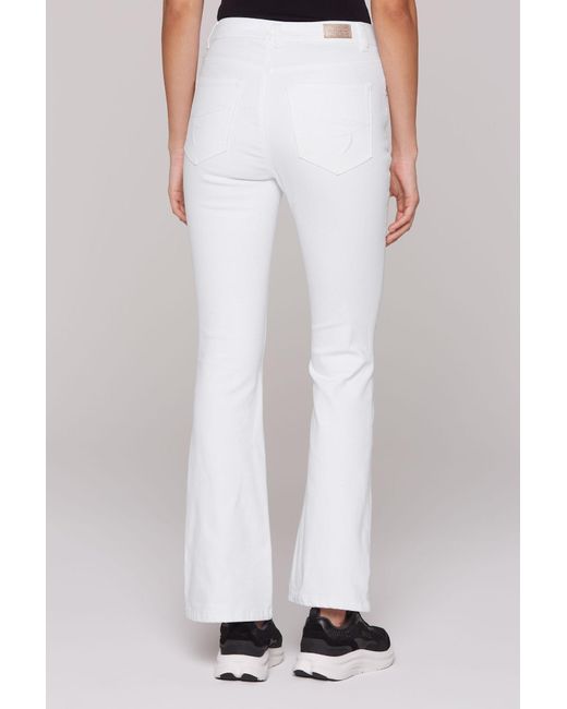 SOCCX White Flared Jeans Pa:La Regular Fit
