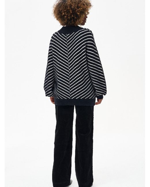 Blue Shadow Black Pullover