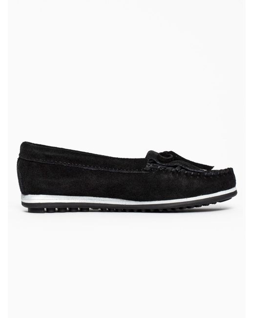 Minnetonka Black Mokassin Kilty Plus