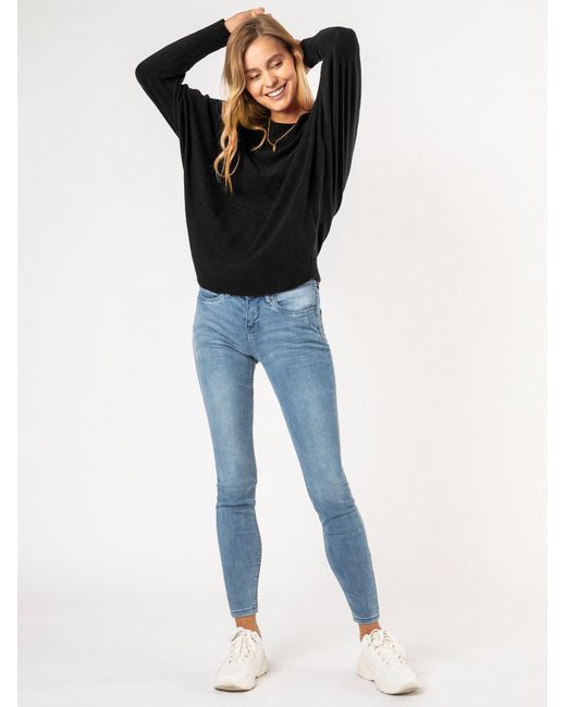 Sublevel Black Pullover