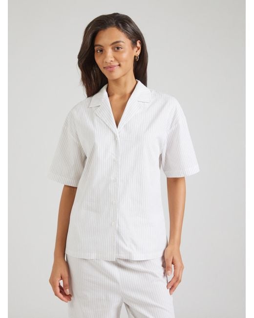 millane White Bluse