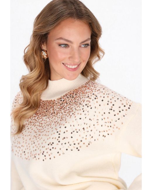 faina White Pullover
