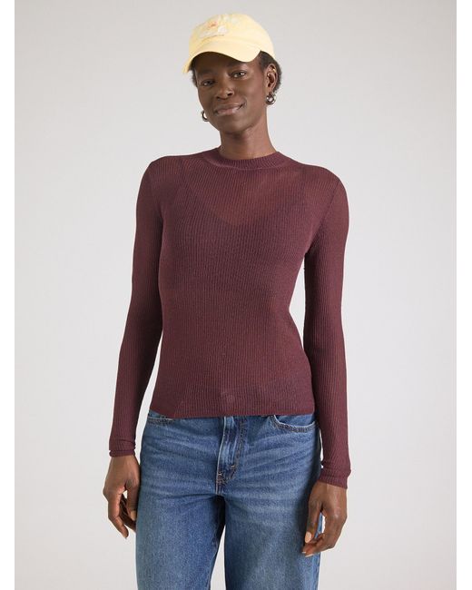 Gap Red Pullover