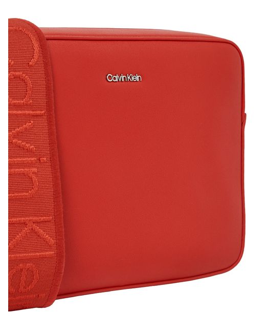 Calvin Klein Red Umhängetasche Must