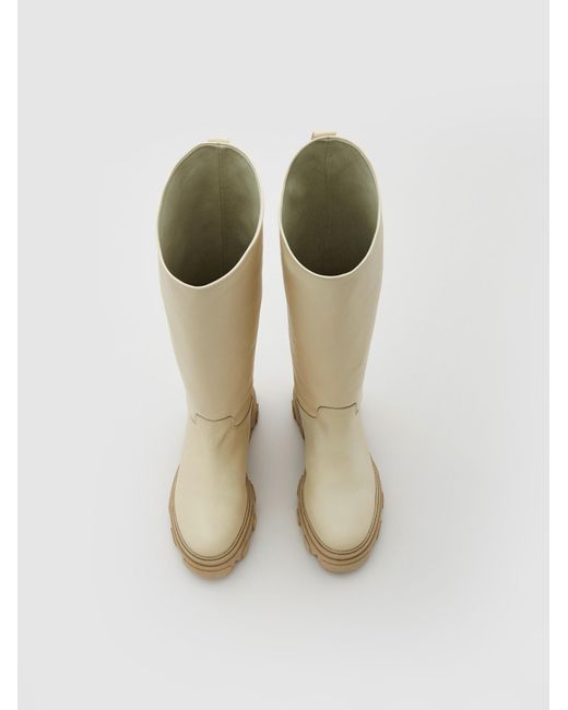 EDITED White Stiefel Gilberta