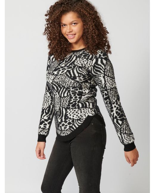 Koröshi Black Pullover