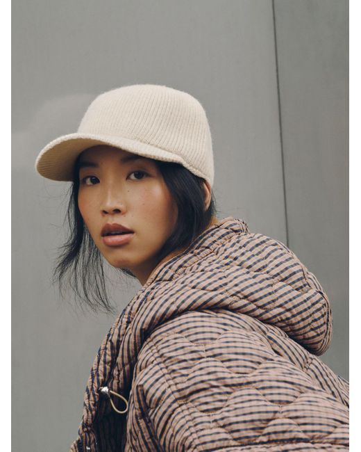 Next White Cap