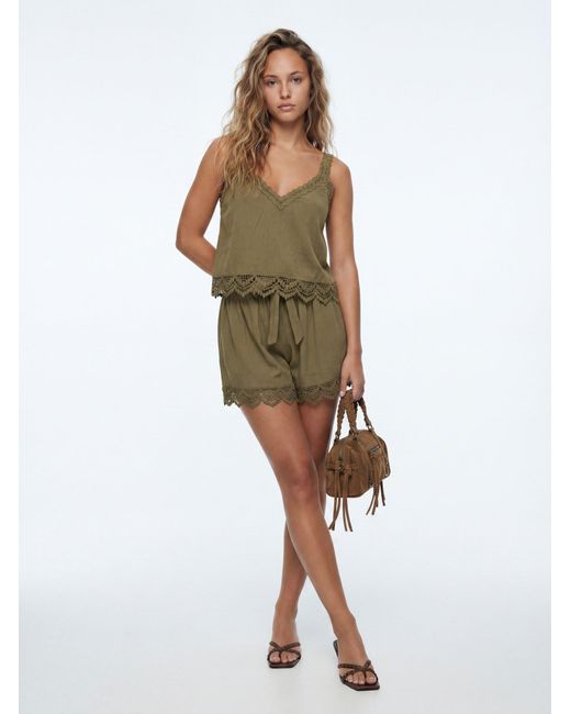 Studio Select Green Top