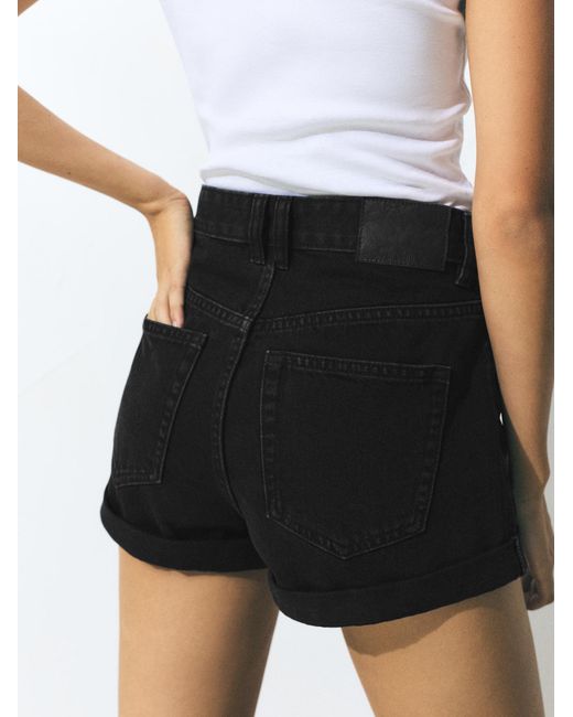 Pull&Bear Black Shorts