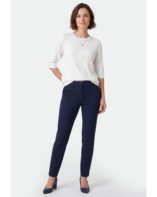 Usha White Pullover