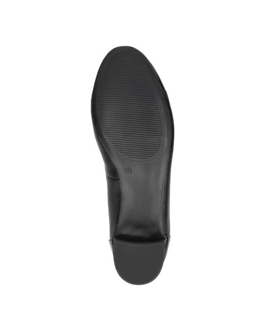 Caprice Black Pumps