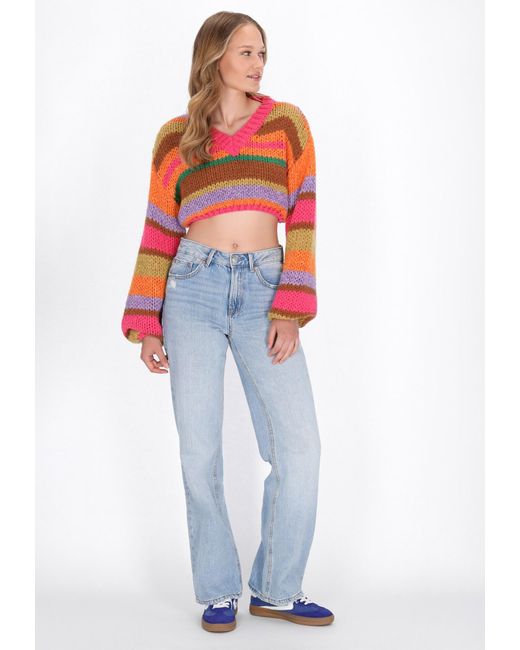 myMo Red Pullover