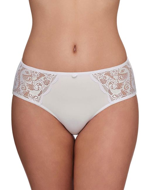 SUSA White Slip Latina