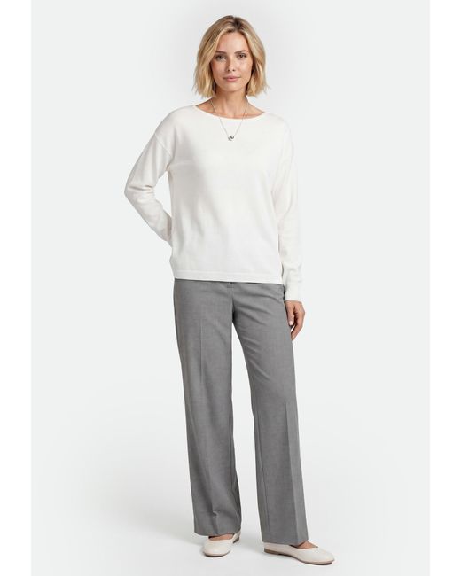 Usha White Pullover