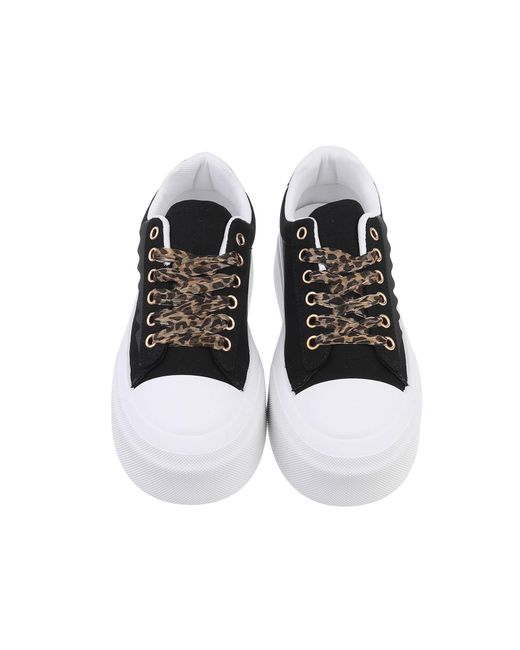 Ital-Design Black Sneaker