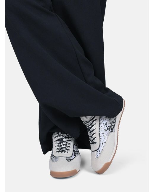 CRICKIT White Sneaker Tara