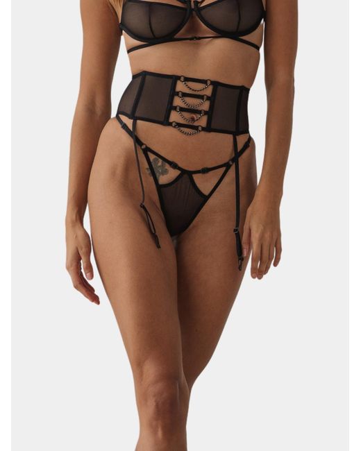 Promees Black String Mimi