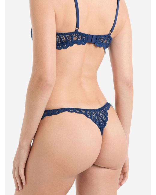 Etam Blue String Etreinte